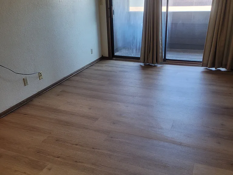412 N Oakwood Rd #212 — Photo 5