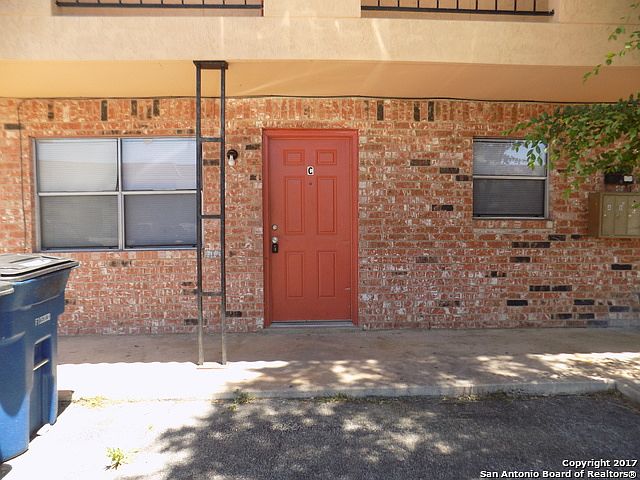 1st image of 1045 Linde St APT C