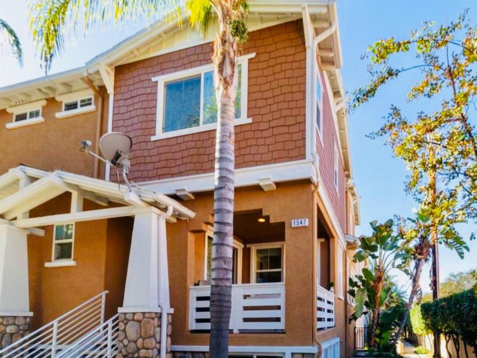 Stunning CONDO! Ready to move in call me today 714.650.4099
