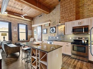 210 N 2nd St APT 408, Minneapolis, MN 55401