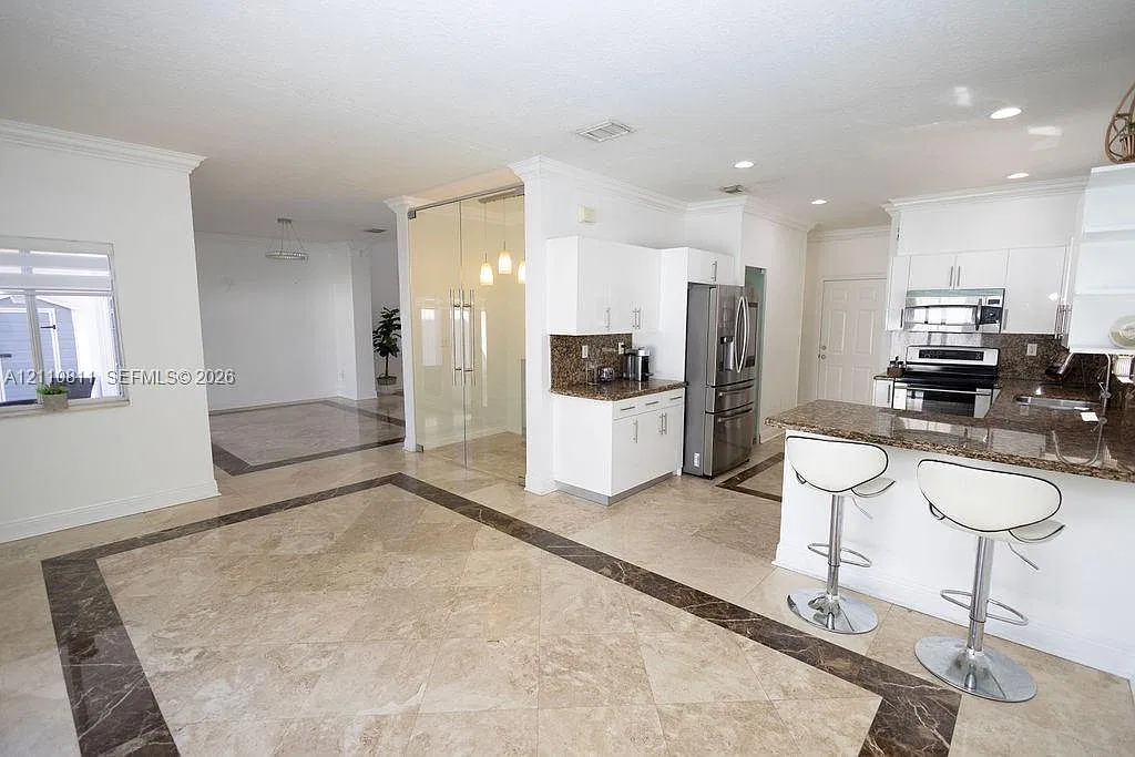 Helena Homes First Addn — Photo 4