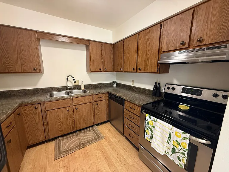 High Point Commons Apartments — Photo 72