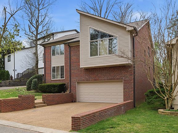 4th image of 517 Harpeth Trace Dr