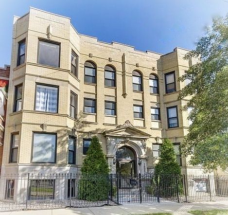 1st image of 1523 N California Ave #3N