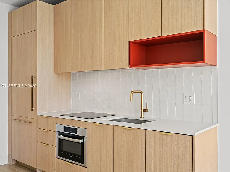 90 NE 32nd St #627 — Photo 13