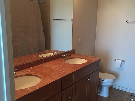 3rd image of 1645 W Ogden Ave Unit 813