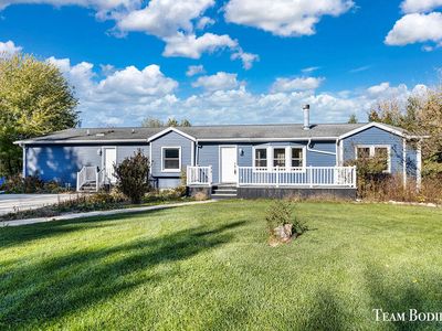 13132 Jackson Rd, Lake Odessa, MI, 48849