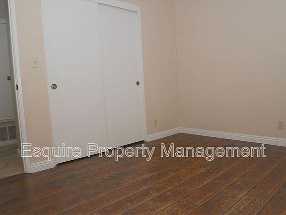 5th image of 23 Lemon Dr #A