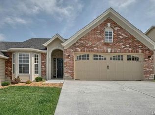 2613 Deutsch Crest Dr, Washington, MO 63090