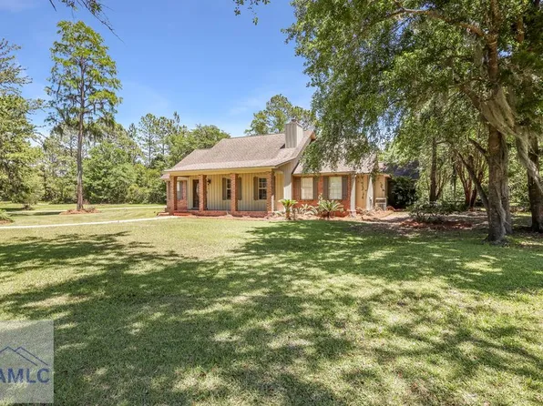 319 Damon Dr, Jesup, GA 31546
