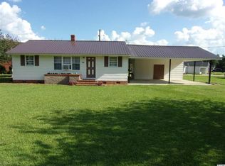 2810 Bayboro St, Loris, SC 29569