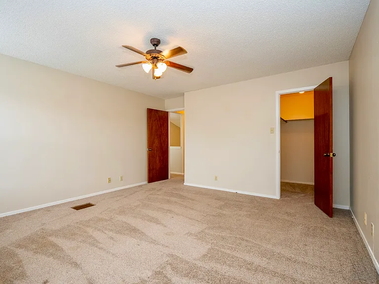 4535 Bermuda Dr — Photo 20