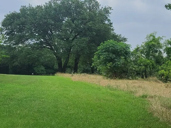 17081 Faircrest Dr, Whitney, TX 76692