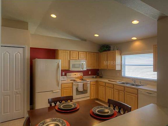 5th image of 30412 Arrochar St