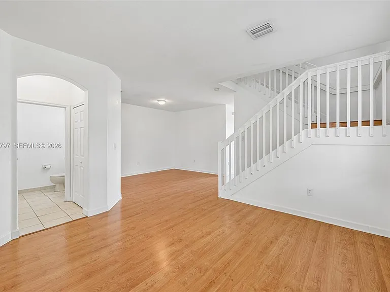 8188 NW 108th Pl #- — Photo 7