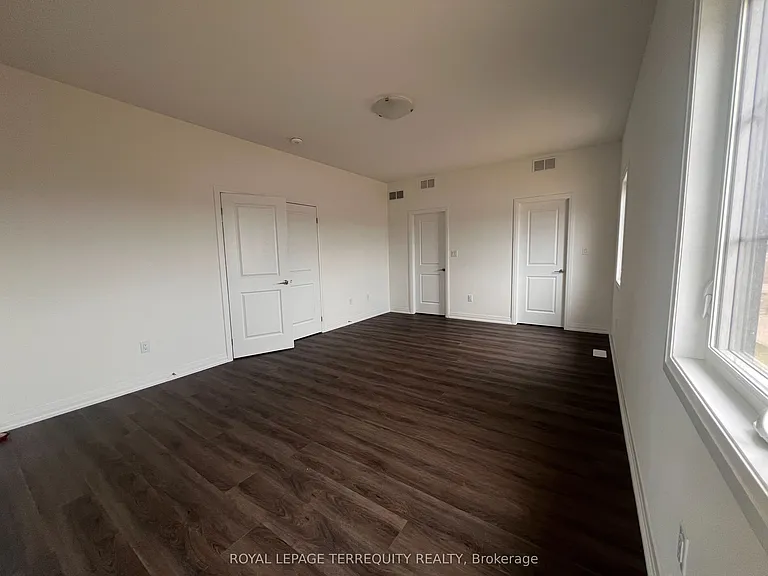 119 Acacia Rd — Photo 33