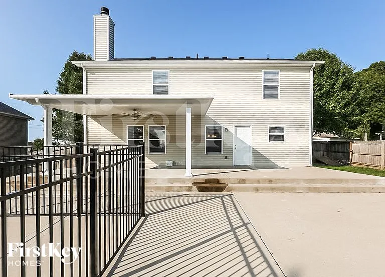 6001 Burnett Cir — Photo 15