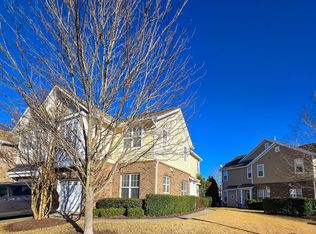 10104 Raven Tree Dr, Raleigh, NC 27617