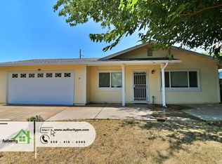 75 Spruce Ct, Anderson, CA 96007