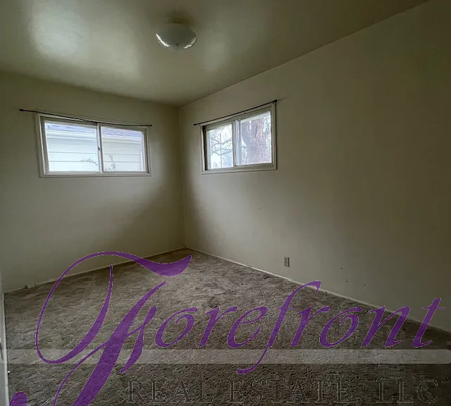 1504 Cody Ave — Photo 5