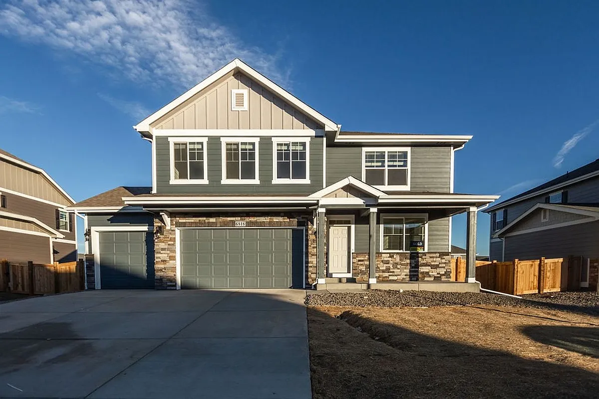 Building Photo - 6818 Gateway Crossing St