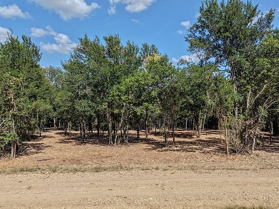 2nd image of County Road 418a Wahle Rd