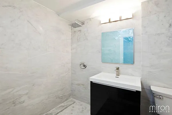 Rented by Zumper Inc | media 22