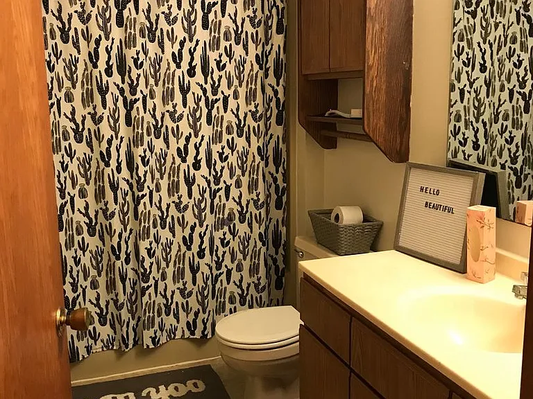 1122 N Dubuque St — Photo 12