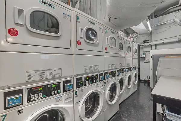 Rented by The Agency | media 7