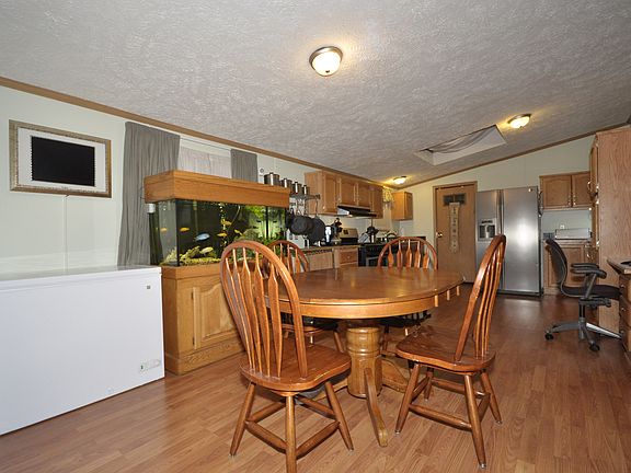 4th image of 8030 Churchill Street