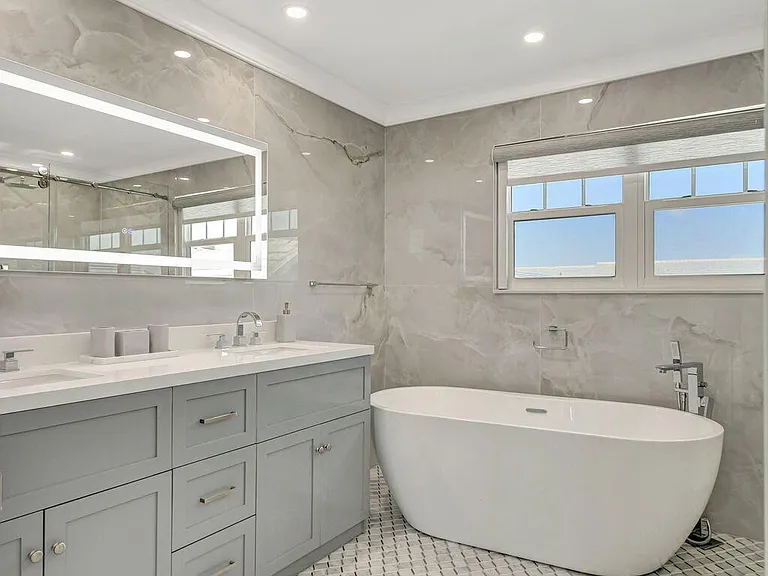 205 Mainsail Cir — Photo 39