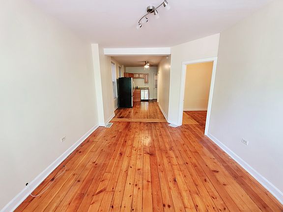 3rd image of 1348 N Bell Ave #1
