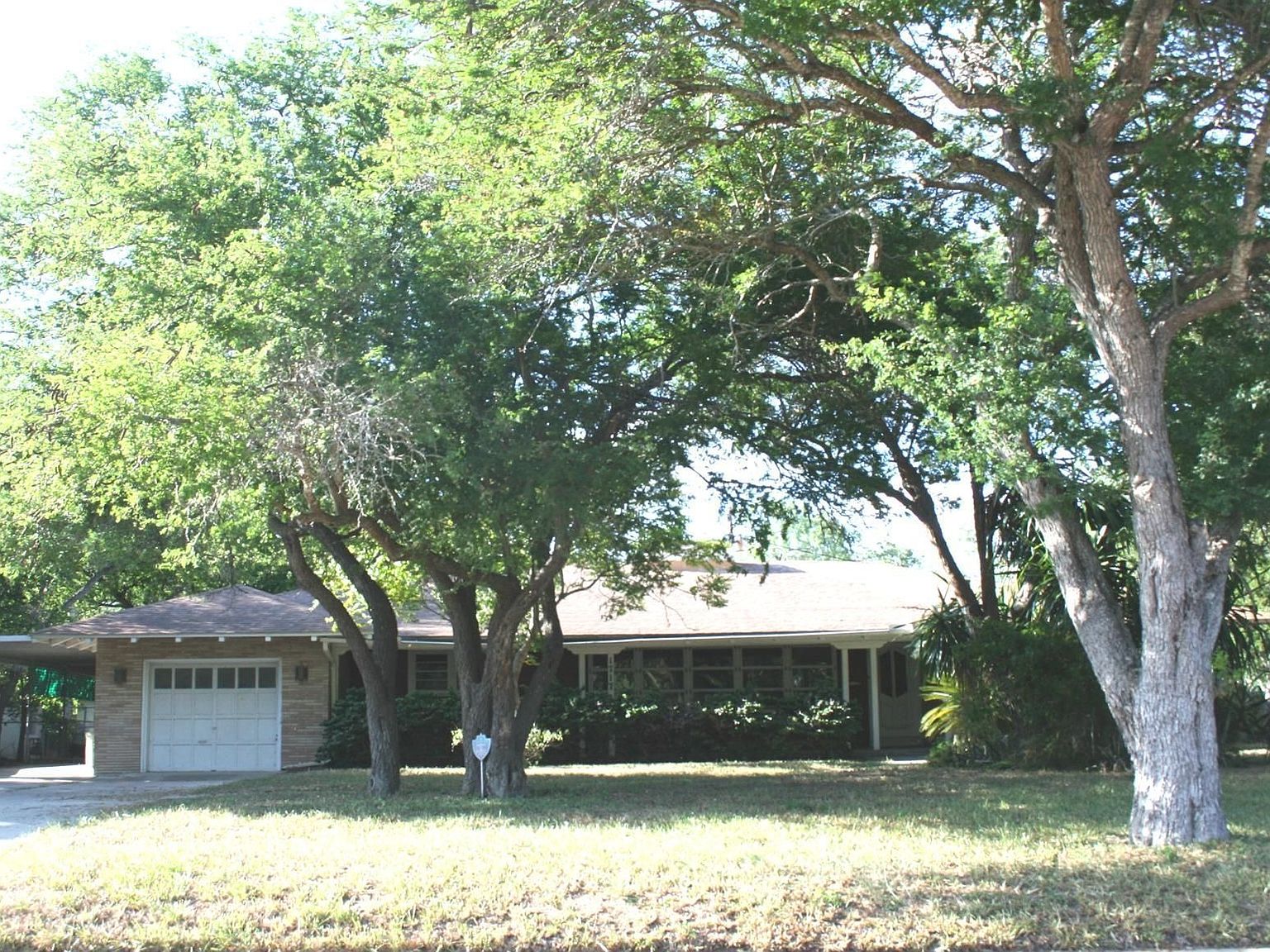 1717 S Parkwood Dr, Harlingen, TX 78550 Zillow