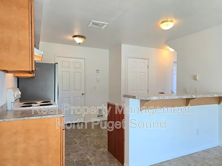 1205 Frontier Cir E #A — Photo 8