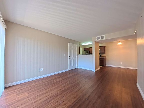 3rd image of 7885 W Flamingo Rd Unit 1140