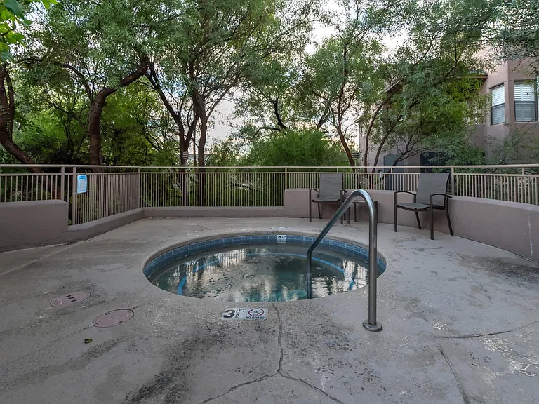6655 N Canyon Crest Dr #9253 — Photo 16