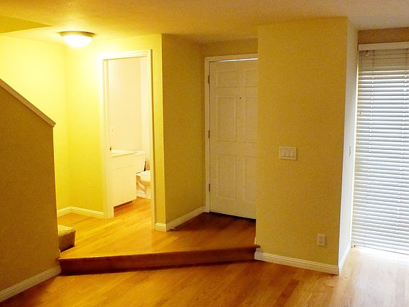 4th image of 125 Monte Villa Ct