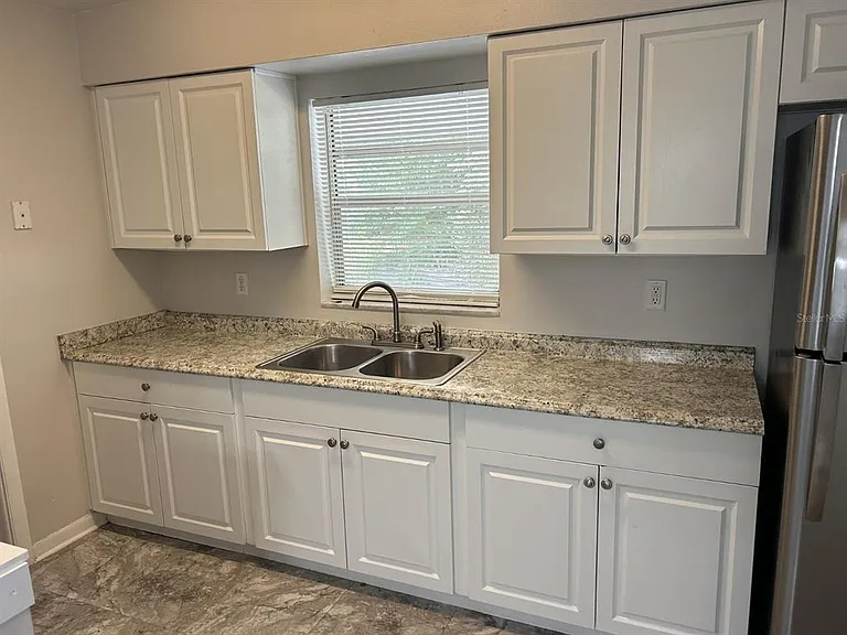 1241 Pilgrim Rd — Photo 10