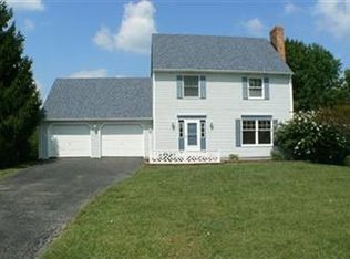 425 Mountainview Dr, Mount Sterling, KY 40353