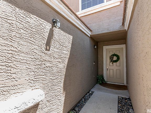 3rd image of 5625 Vista Luna Dr APT 101