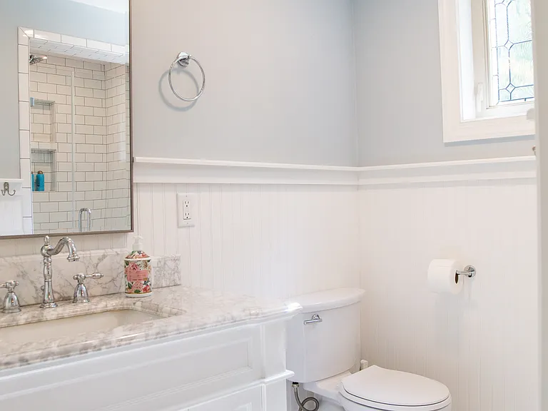 208 S French Broad Ave #1 — Photo 8