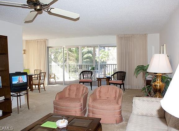 4th image of 1200 Gulf Shore Blvd N APT 101
