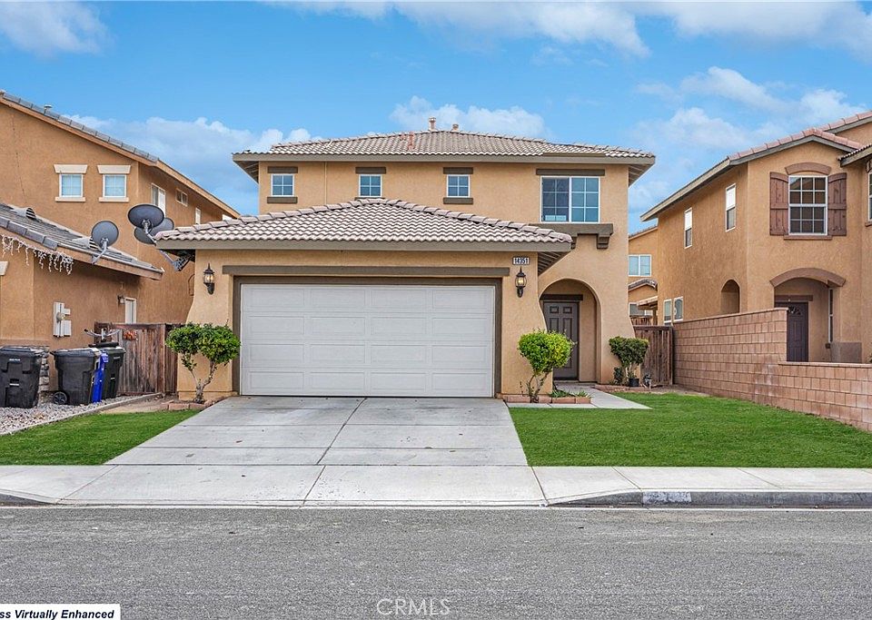 1st image of 14351 Moon Valley St