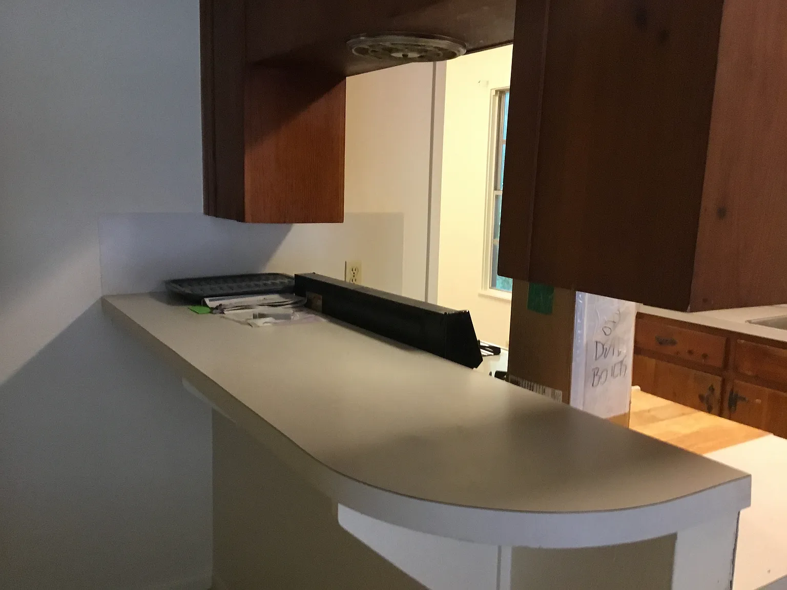 3 bed, 1070 sqft, $1,900 — Photo 3