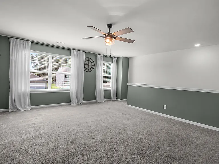 110 Cole St — Photo 35