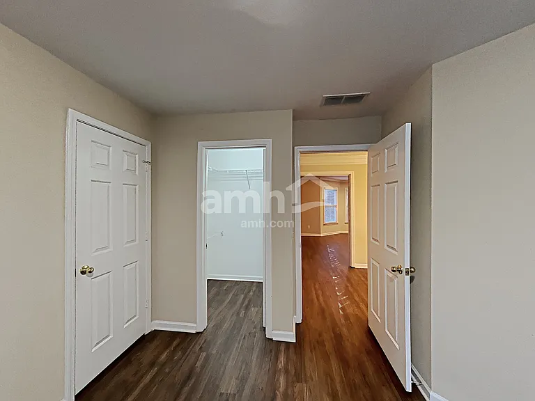 815 Hillcrest Ln — Photo 23