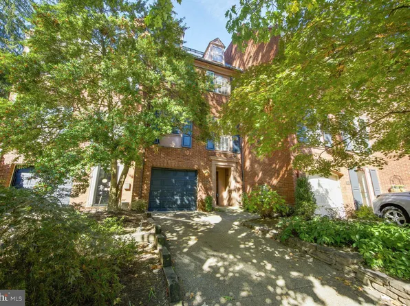 3709 Ingomar St NW, Washington, DC 20015