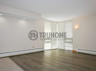 501 7th St S APT 503, Fargo, ND 58103