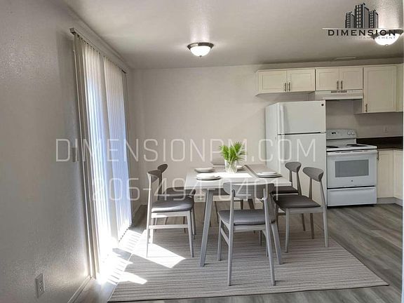 4th image of 112 Tacoma Blvd S #B8