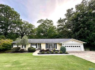 317 Wildhaven Cir, Gadsden, AL 35901